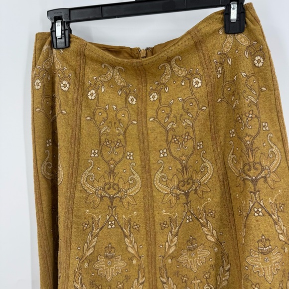 Talbots vintage wool blend Paisley floral embroidered  Tan Embroidered skirt 6 - Picture 9 of 9